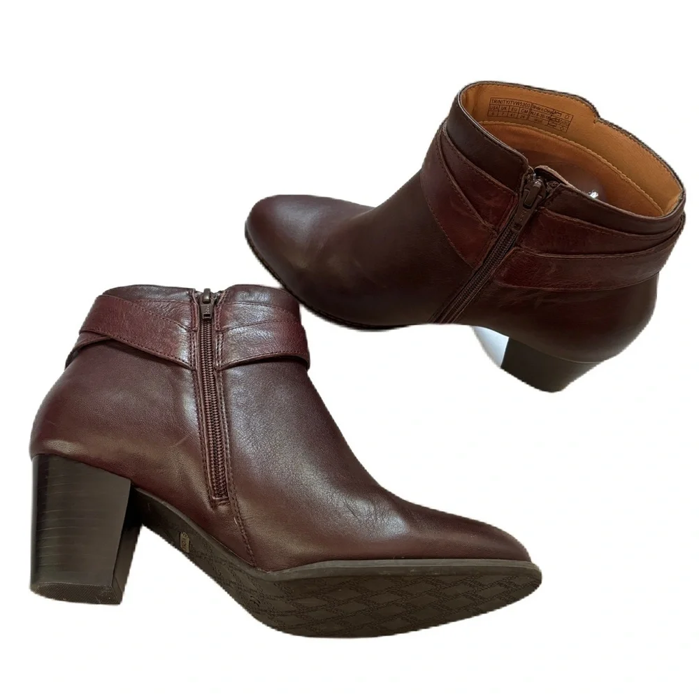 VIONIC Women's‎ Trinity Boots Chocolate Brown Leather Size 9 Booties Ankle Boot